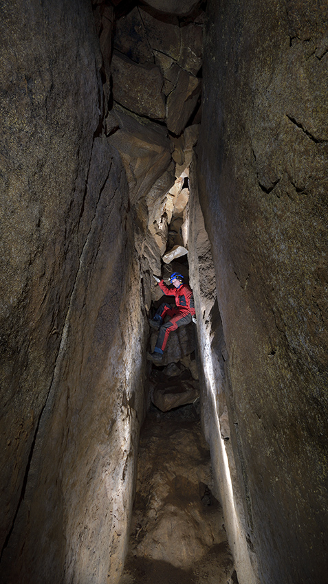 In caves of "Labe Canyon" - larger format