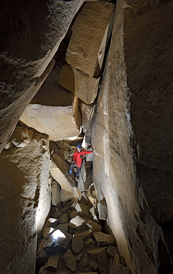 In caves of "Labe Canyon" - smaller format