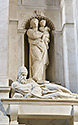 The pope with Madonna - main link