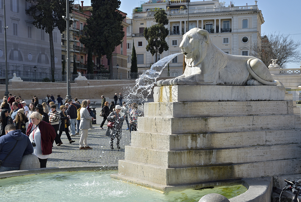 Lvov na Piazza del Popolo - vt formt