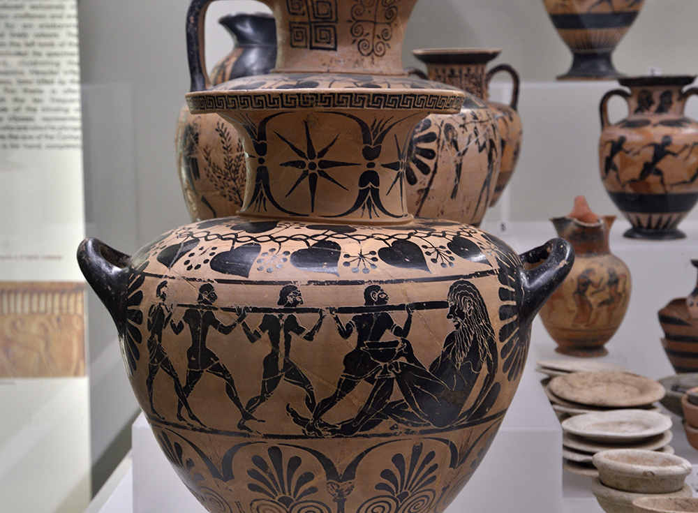 Etruscan artefacts - larger format