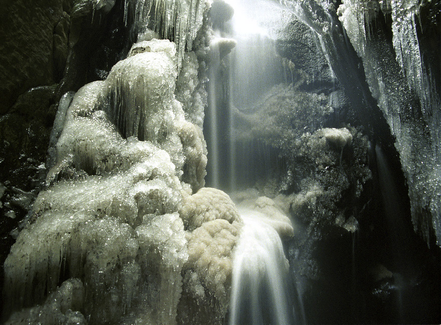 Adršpašský vodopád v zimě - větší formát