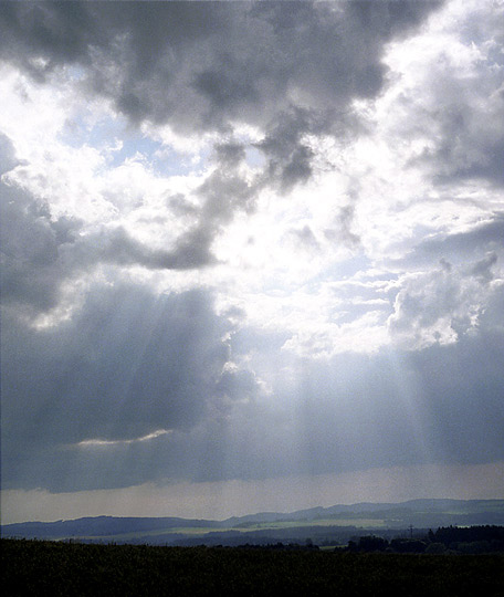 Hole into the sky - smaller format