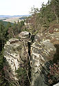 Western cliffs of Osta - main link