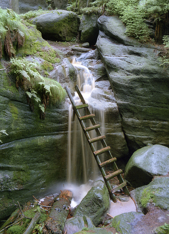 Cascade - larger format