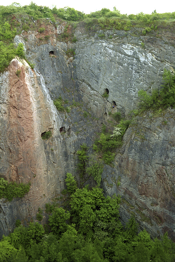 The "Mexico" quarry - larger format