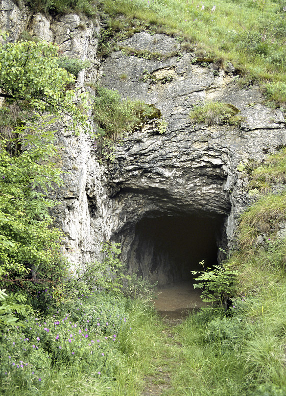 Tunel - větší formát