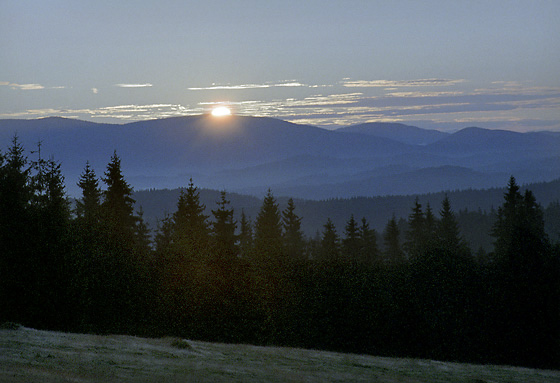 Vchod Slunce nad Rudohom - men formt