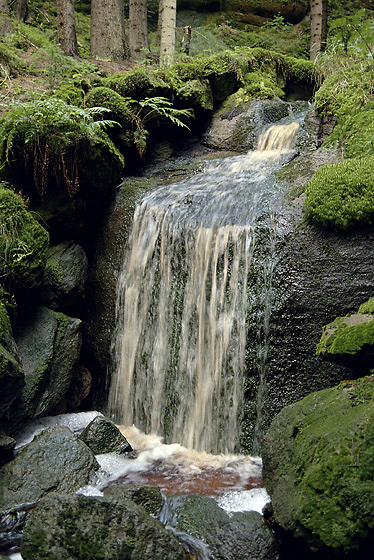 Cascades - smaller format