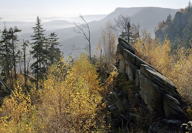 Autumn in rocks - smaller format