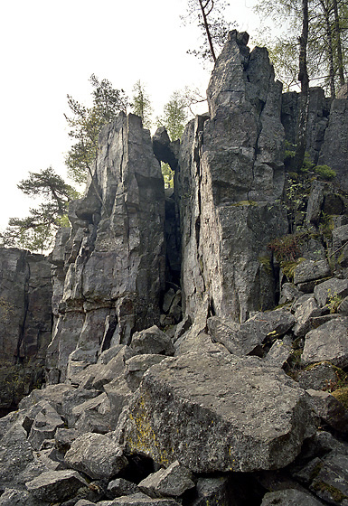 "Henrys Rock" - smaller format