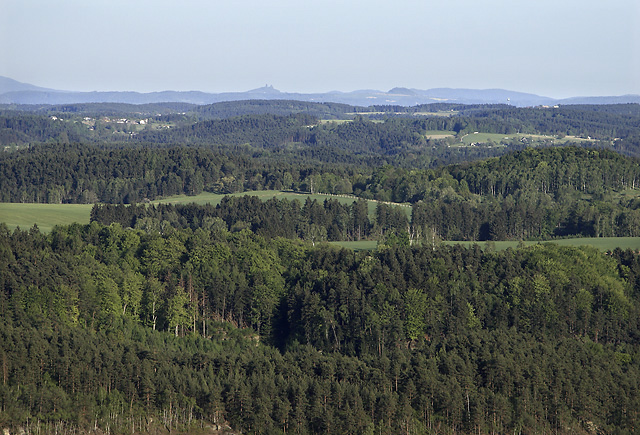 Pohled na vchod - men formt