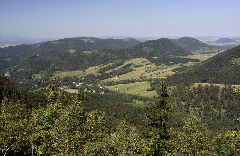 Western "Stone Hills" - larger format