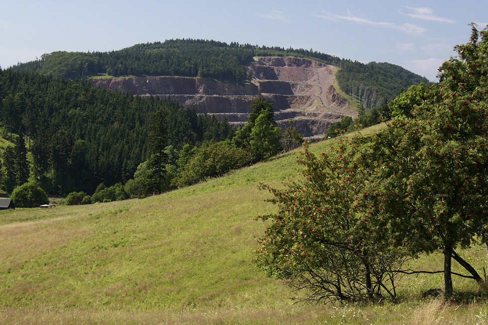 Quarry on "Bukowiec" - larger format