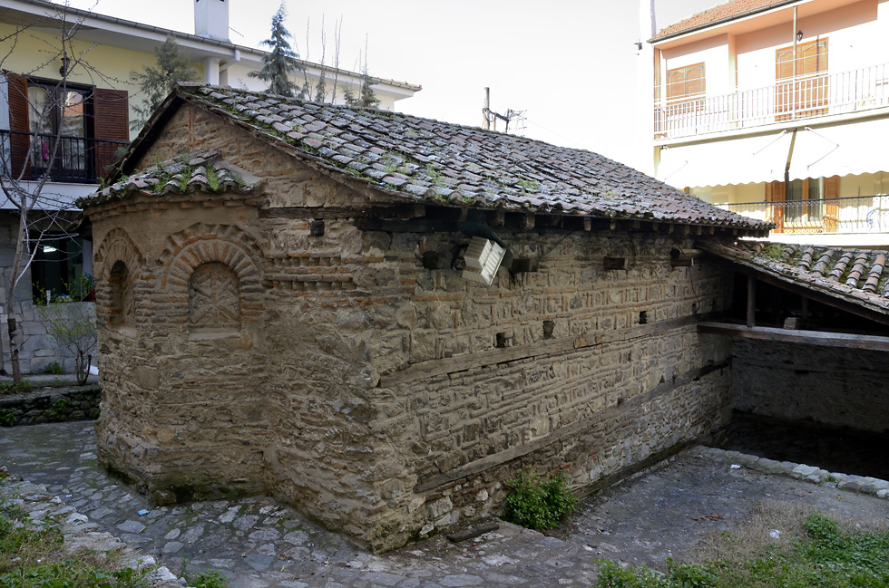 Post-byzantsk kostel - vt formt