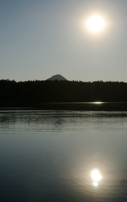 "Ronov" over the pond - larger format