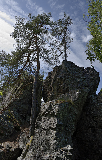 Na Vran skle - men formt