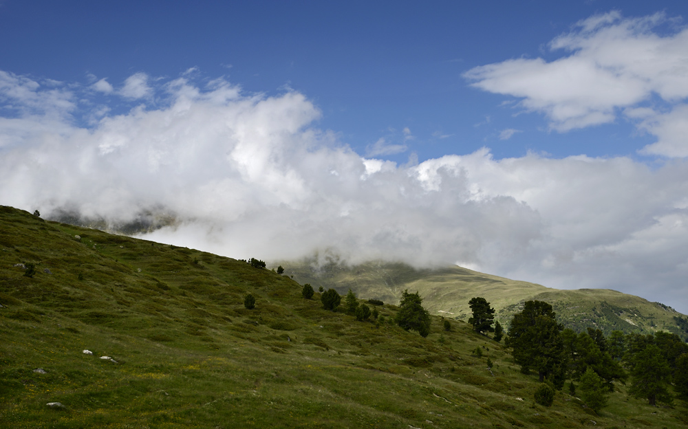 Mraky nad horami - vt formt