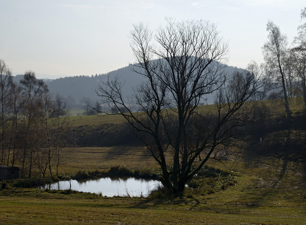 Over "Hemnkovice" - larger format