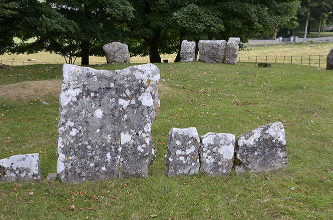 Glebe Stone Circle - men formt