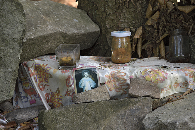 Little altar - smaller format