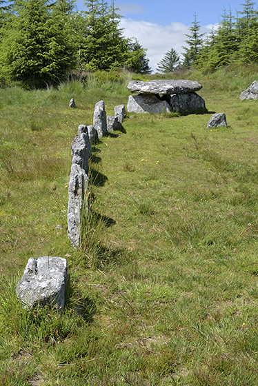 Dolmen u Postbridge - men formt