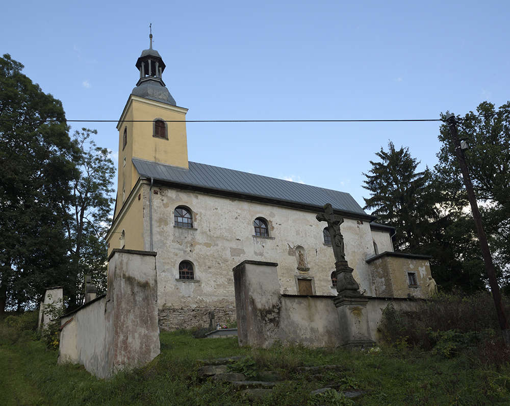 Kostel v Niemojow - vt formt