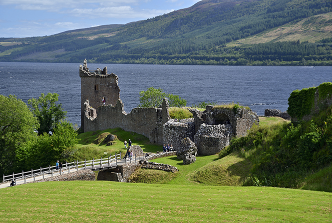 Urquhart Castle - men formt