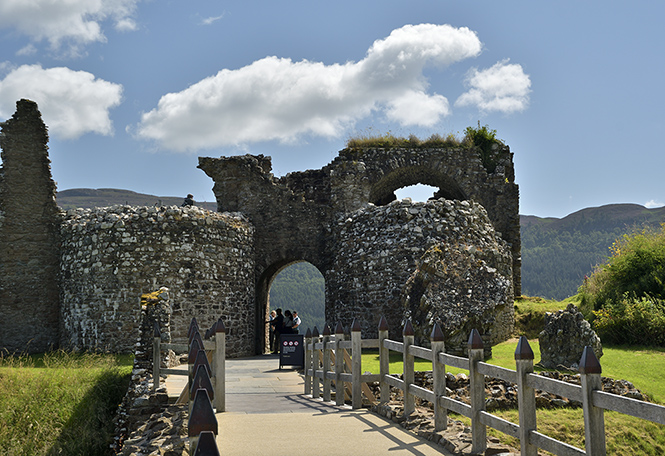 Urquhart Castle - men formt