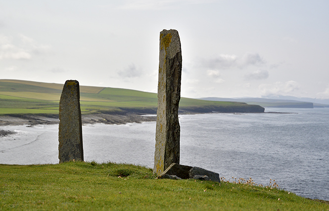 Standing stones - men formt
