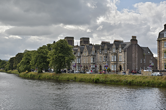 Inverness - men formt