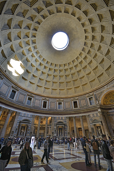 Pantheon - men formt