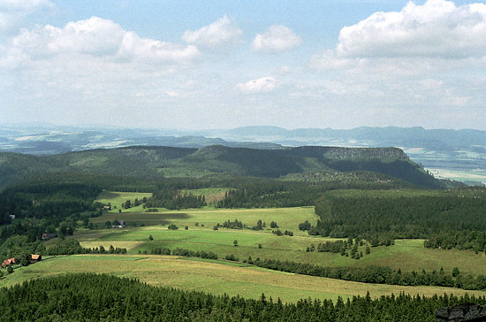 Panorama Broumovskch stn - men formt
