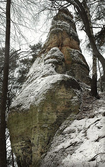 Rocky pillar - smaller format
